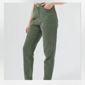 BDG Urban Outfitters High Rise Corduroy Mom Pant - GREEN - Size 29